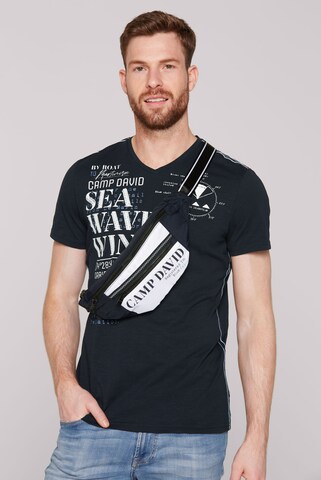 CAMP DAVID Gürteltasche in Blau: Vorderseite