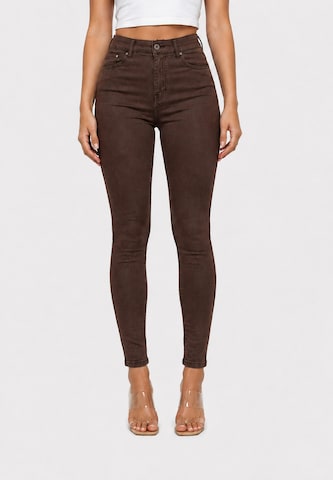 Elara Jeans in Brown: front
