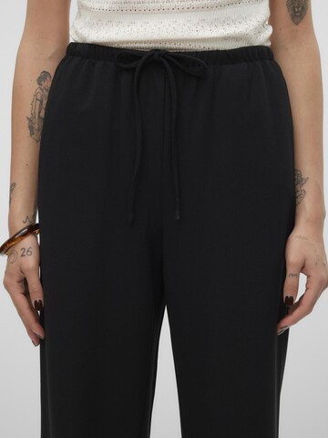 VERO MODA Wide leg Broek in Zwart