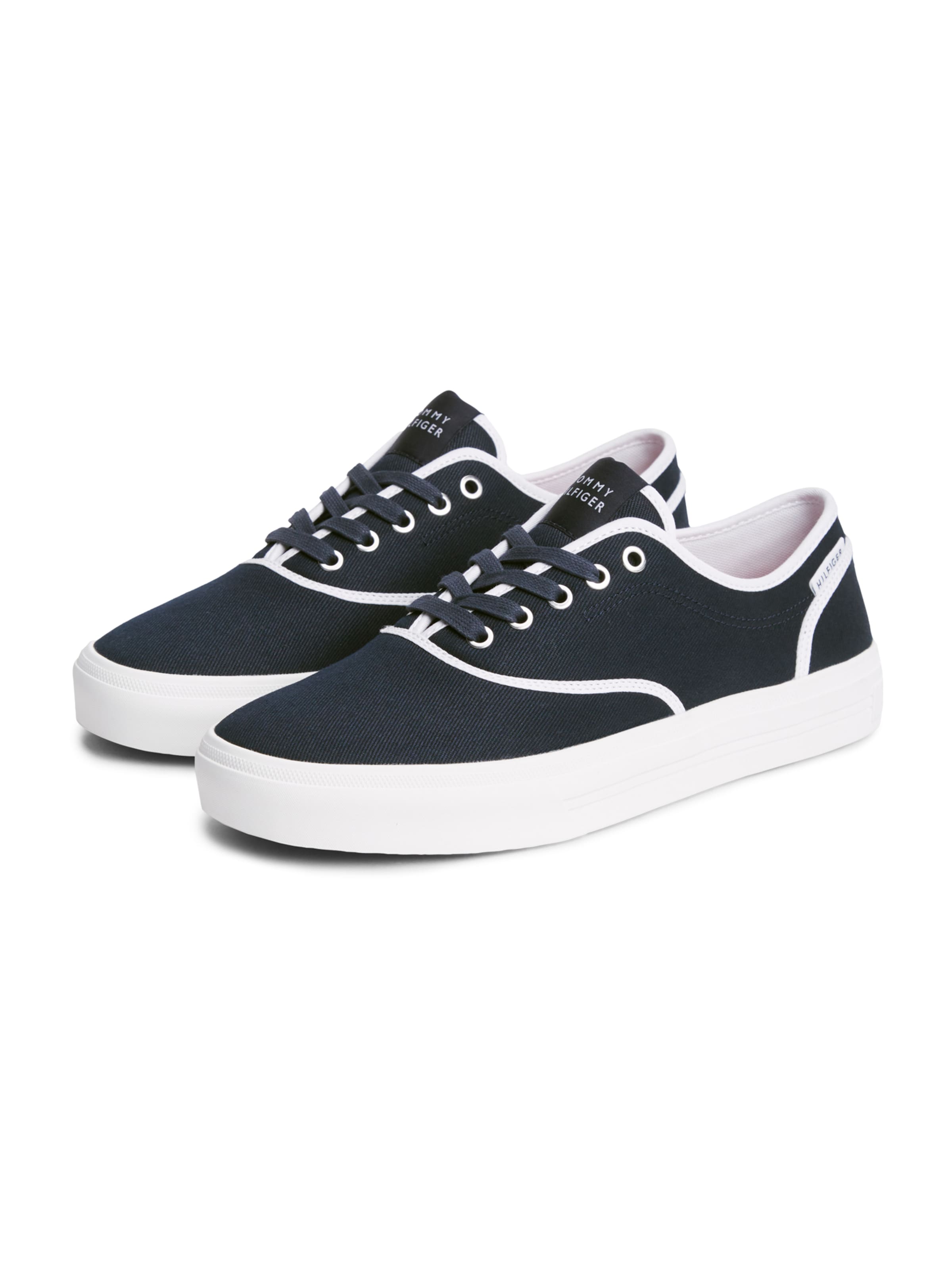 TOMMY HILFIGER Низкие кроссовки в Синий