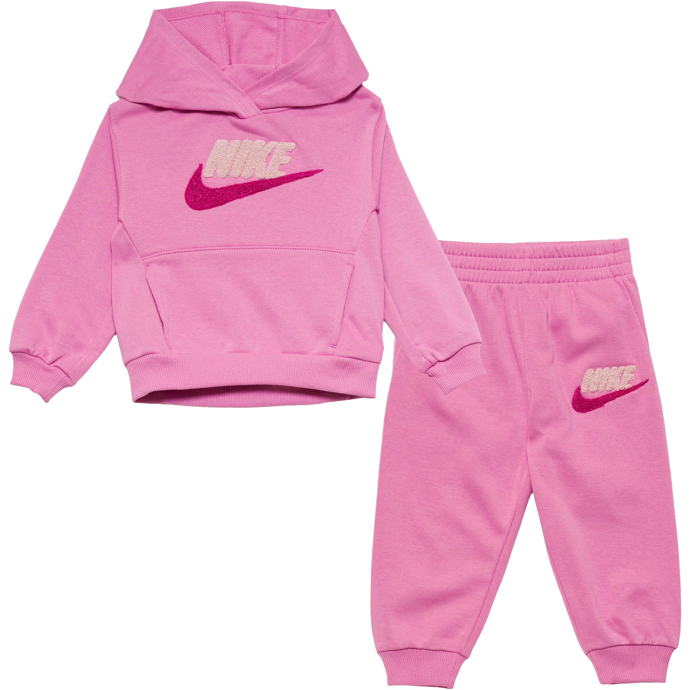 Nike Sportswear Sweatsuit in Pink: front