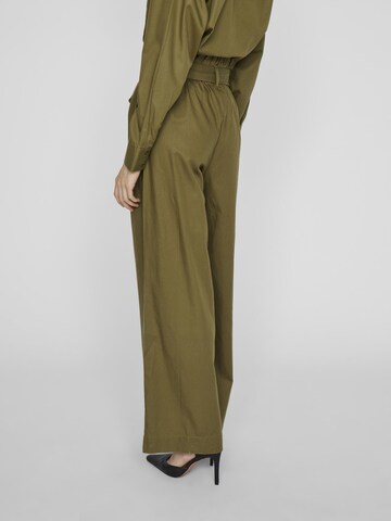 Regular Pantalon VILA en vert