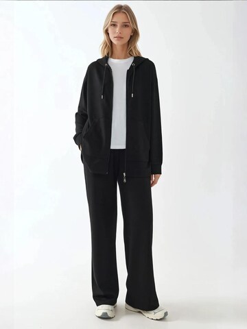 Hiccup Sweatjacke in Schwarz