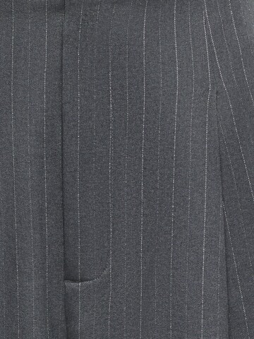 Baggy Pantaloni 'AGGIE' di ONLY in grigio