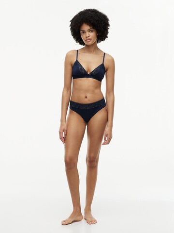 String TOMMY HILFIGER en bleu