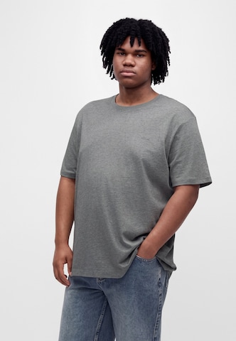 Tricou de la s.Oliver pe gri