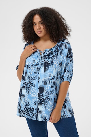 KAFFE CURVE Blouse in Blue: front