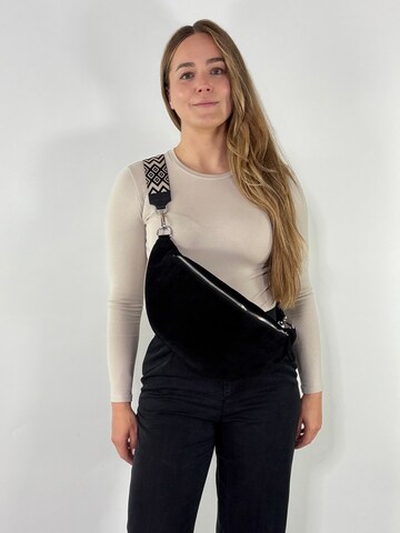 lePelou Gürteltasche 'GENOVA' in Schwarz