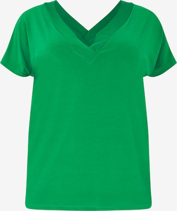 Yoek Shirt in Green: front