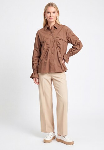 usha WHITE LABEL - Blusa en marrón