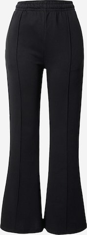 Urban Classics Flared Pants in Black: front