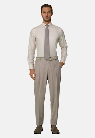 Regular Pantalon à pince Boggi Milano en marron : devant