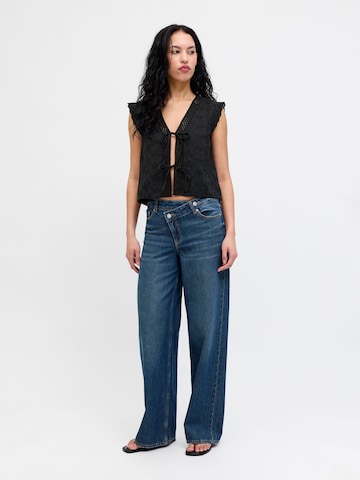 Top di JJXX in nero