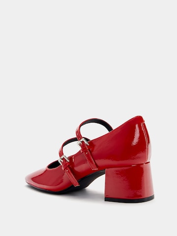 Pull&Bear Официални дамски обувки в червено