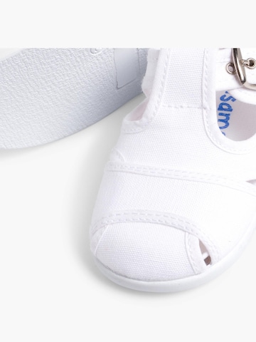 Pisamonas First-step shoe in White