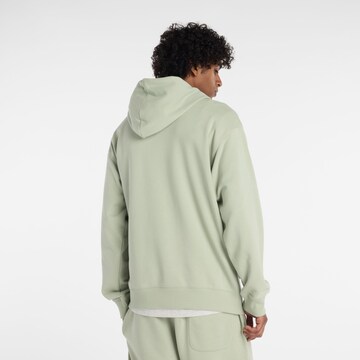 new balance Sweatshirt 'Essentials' in Groen