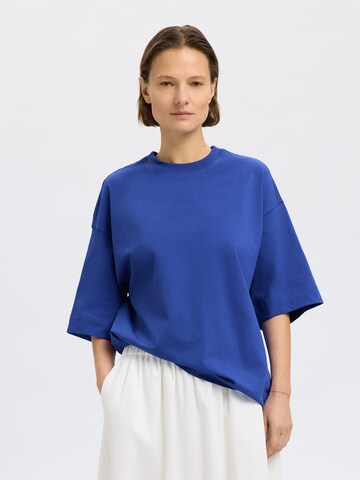 SELECTED FEMME Oversized Shirt in Blue: front