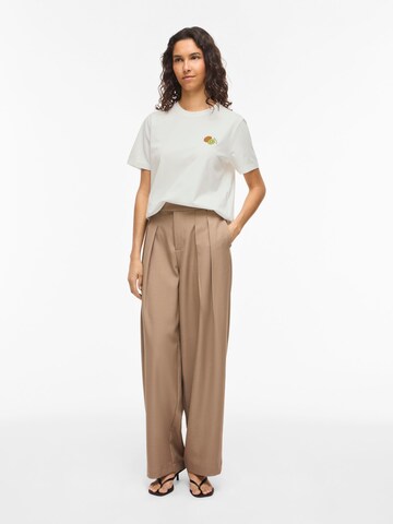 VILA - Camiseta en blanco
