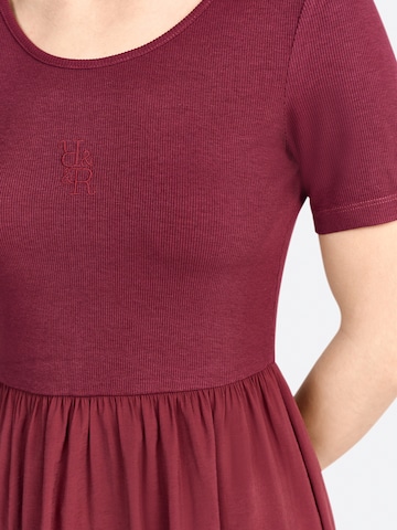 Robe Rich & Royal en rouge