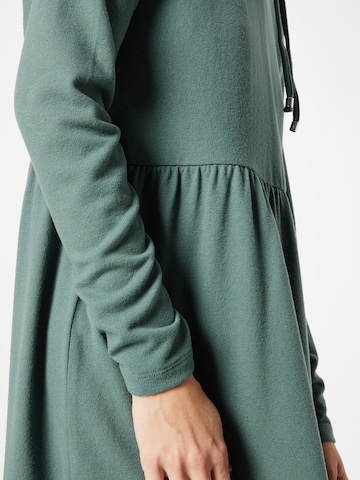 ABOUT YOU - Vestido 'Svenja' em verde