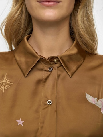 T-shirt ' NUMINZU ' NÜMPH en marron