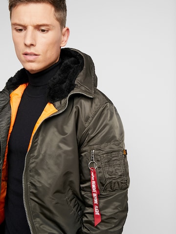 ALPHA INDUSTRIES Winter Jacket 'Ma-1' in Green