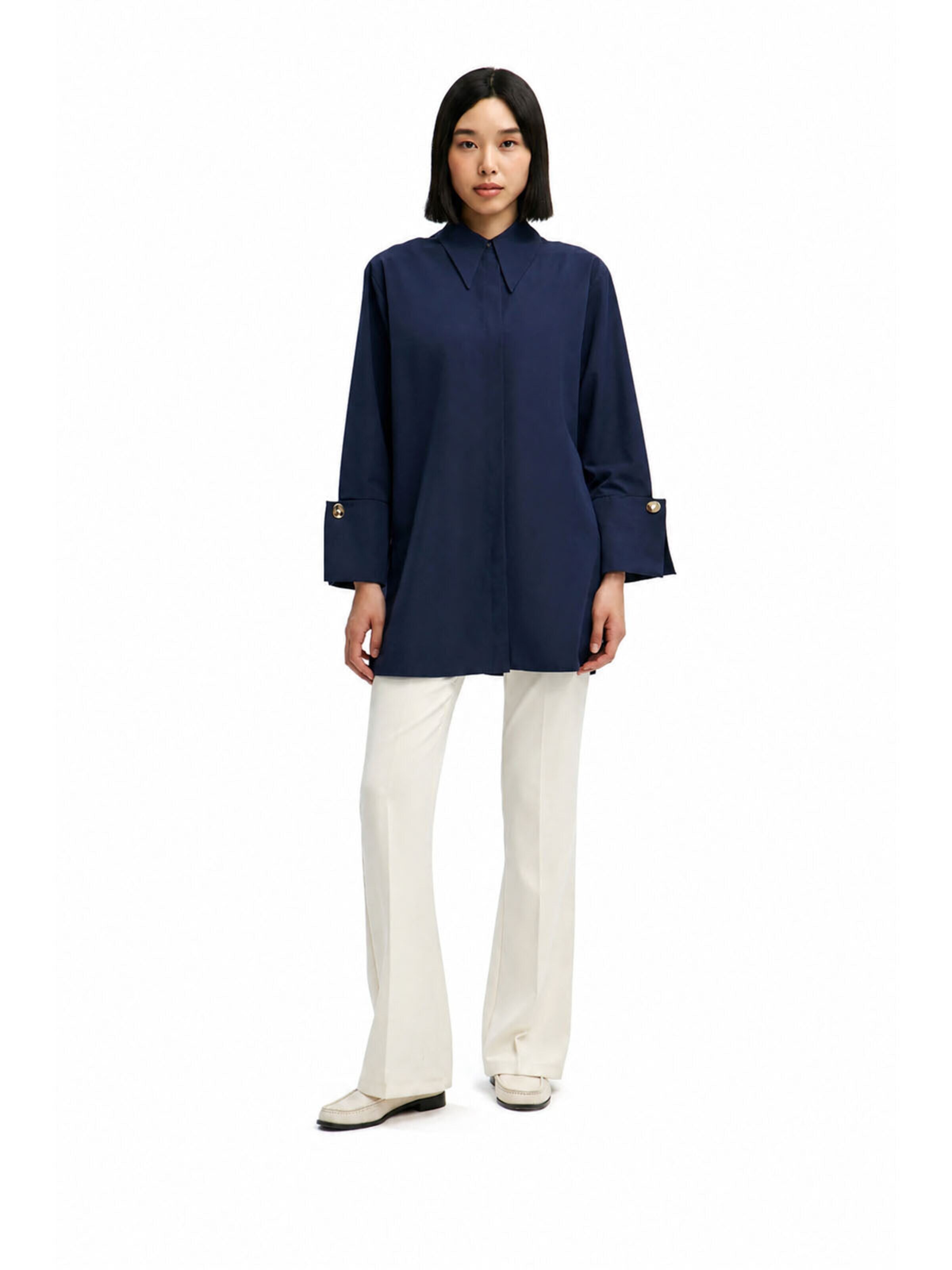 Touché Privé - Camiseta 'Poplin Shirt With Wide Cuff' en azul: frente