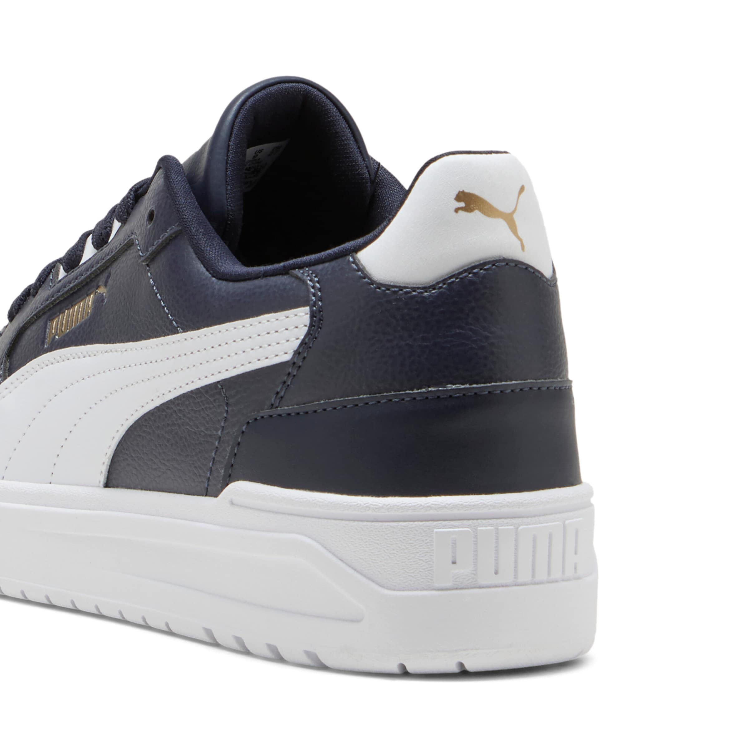 PUMA Sneaker in Schwarz