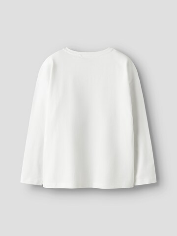 NAME IT T-shirt 'NKMVICTOR' i vit