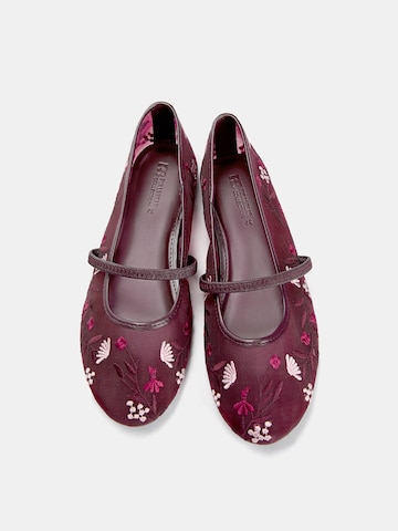 Pull&Bear Strap ballerina in Red