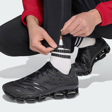 regular Pantaloni sportivi 'AS Rom Tiro' di ADIDAS PERFORMANCE in nero