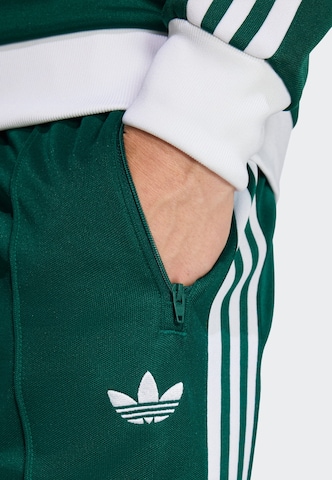 ADIDAS ORIGINALS Slimfit Hose 'Classic' in Grün