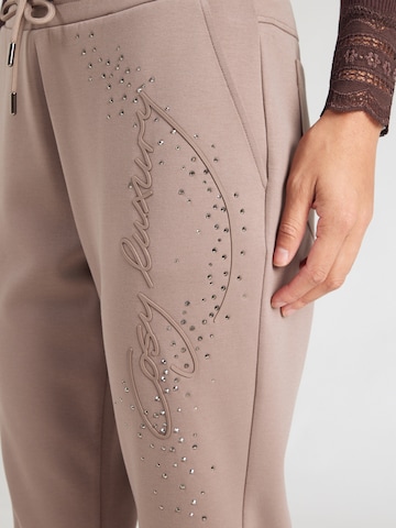 Effilé Pantalon monari en gris