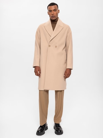 Cappotto di mezza stagione di Antioch in beige