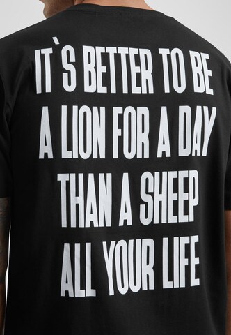 Mister Tee Shirt in Zwart