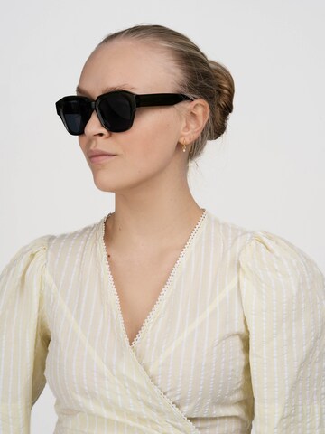 ECO Shades Sunglasses 'Grande' in Green: front