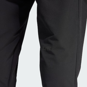 Effilé Pantalon de sport 'Z.N.E.' ADIDAS SPORTSWEAR en noir