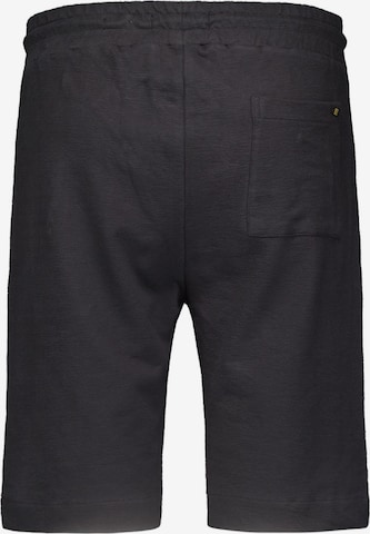 No Excess Regular Shorts in Grau