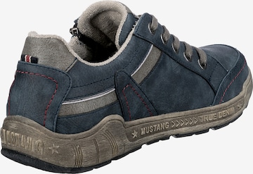 Sneaker bassa di MUSTANG in blu