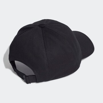 ADIDAS ORIGINALS - Gorra 'Rifta' en negro