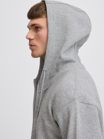Veste de survêtement 'SD LENZ' !Solid en gris
