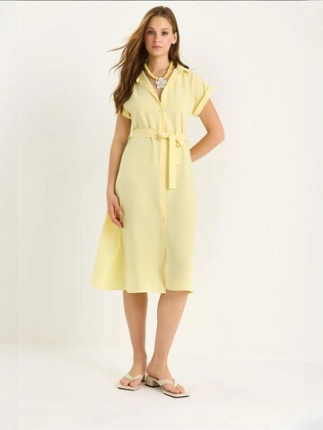 Bianco Lucci - Vestido em amarelo