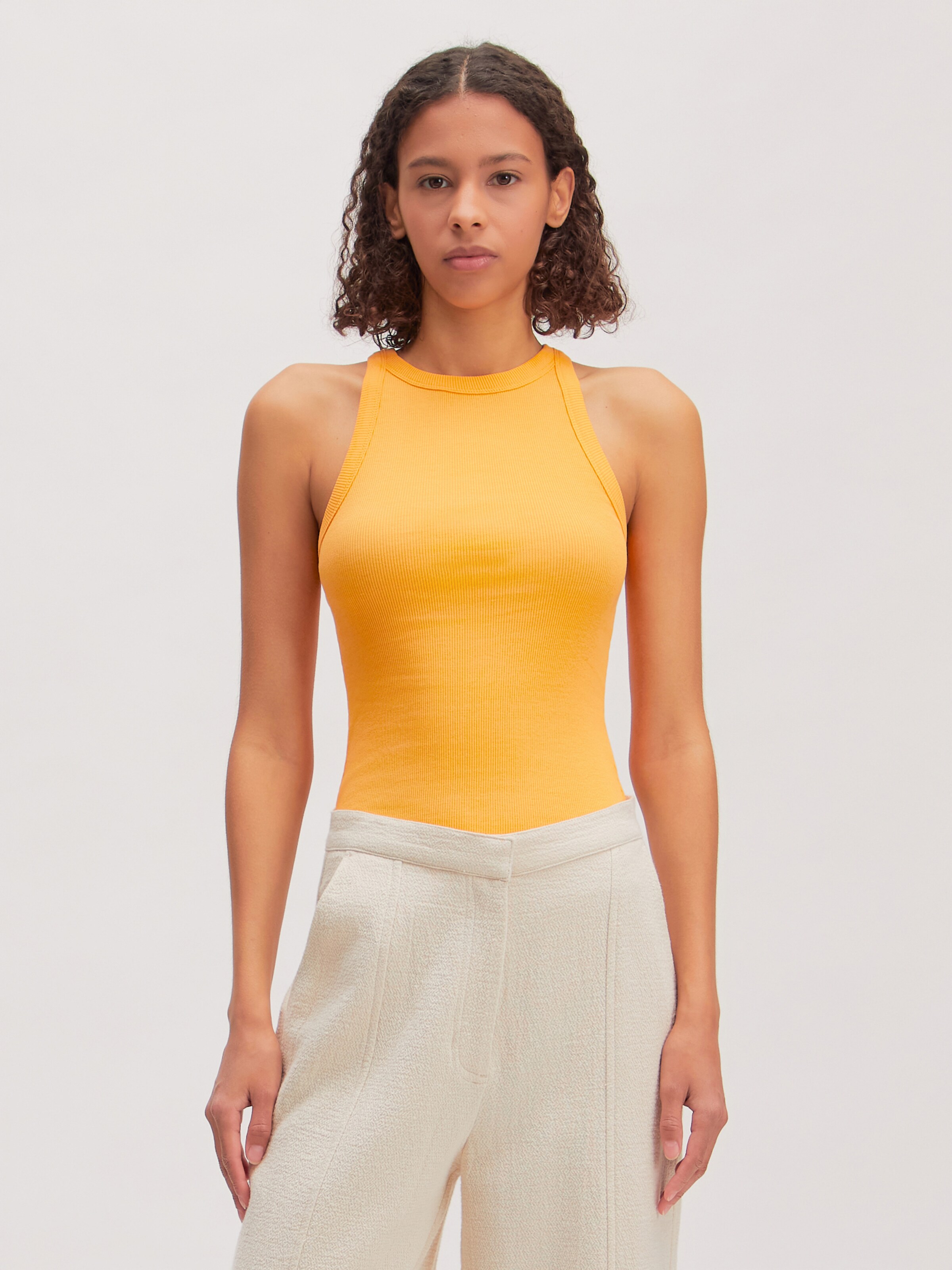 Top 'Orelia'