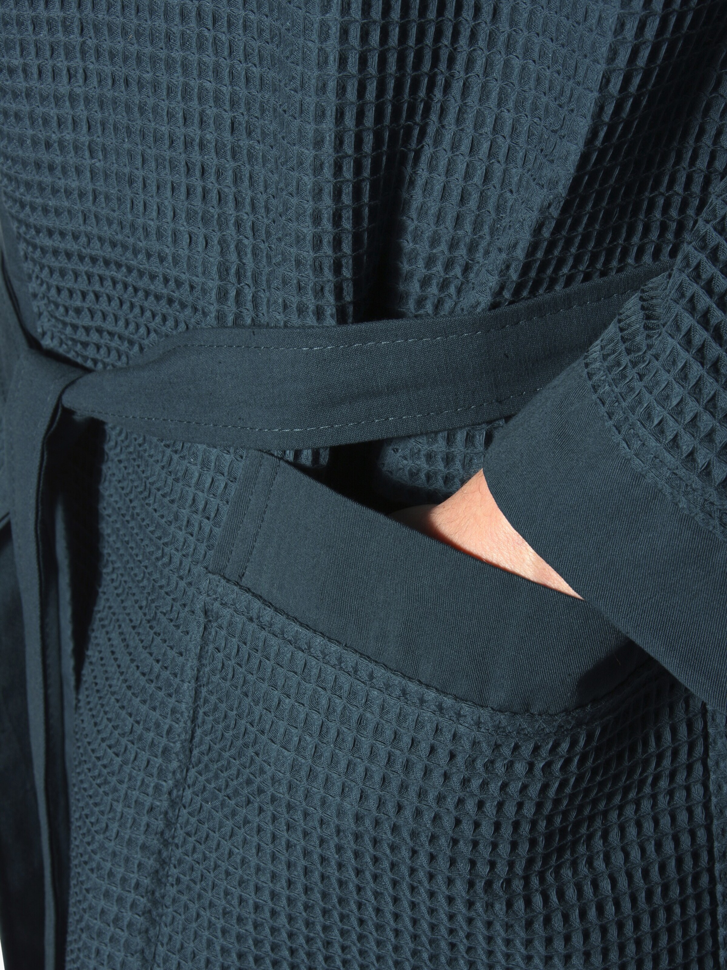 Jan Vanderstorm Bademantel 'Aretti' in Grün