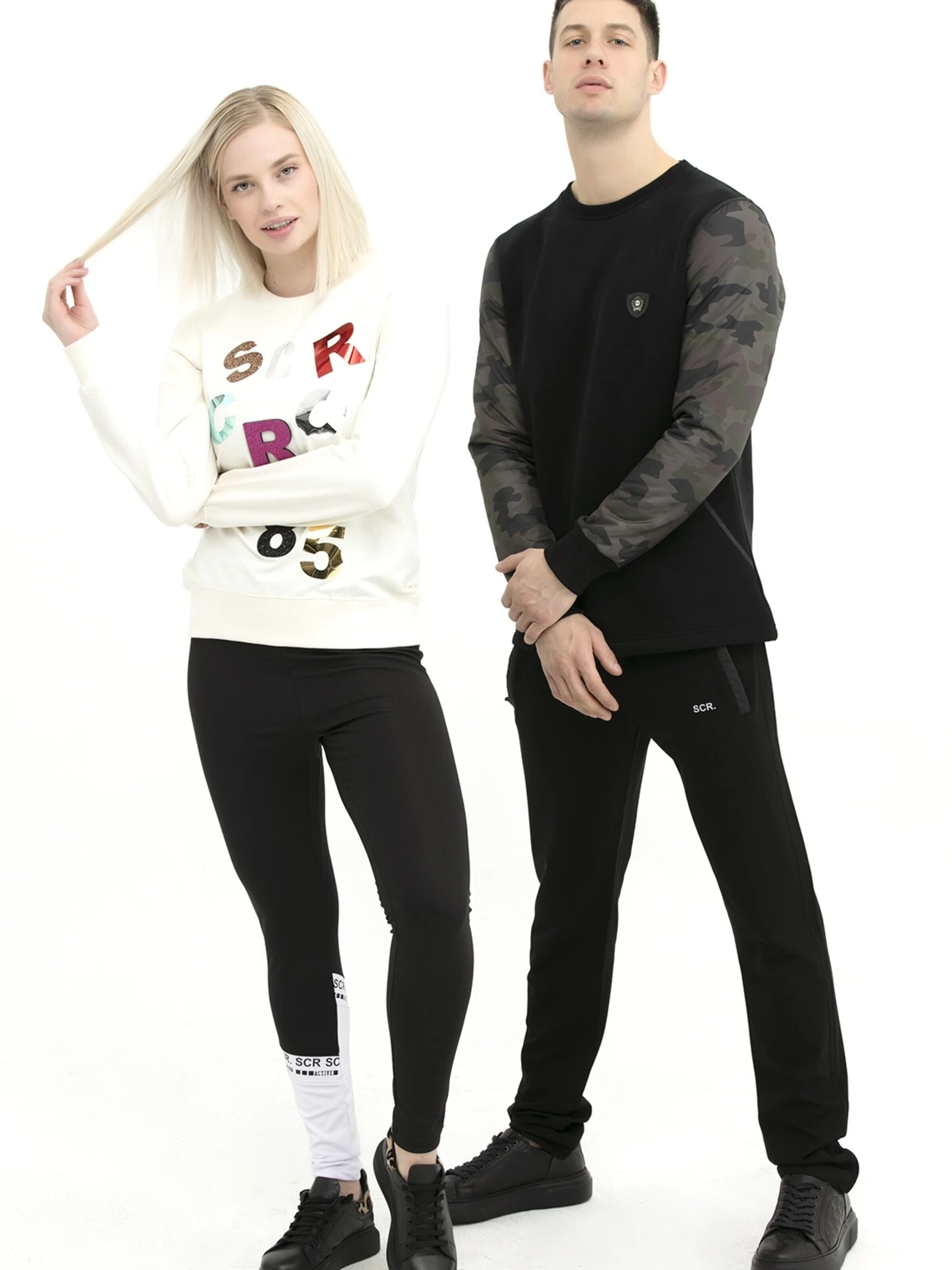 SCR. Sporttrui 'LELYA' in Wit