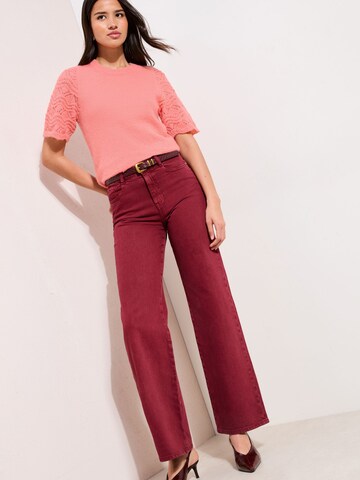 Friends Like These Pullover in Pink