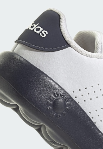 ADIDAS ORIGINALS - Zapatillas deportivas 'Advantage' en blanco