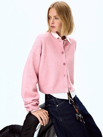 Cardigan Bershka en rose : devant