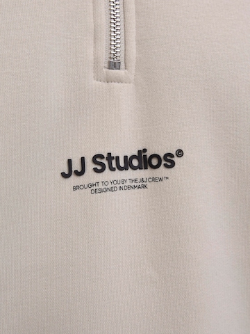 JACK & JONES Sweatshirt 'JJESoho' i grå