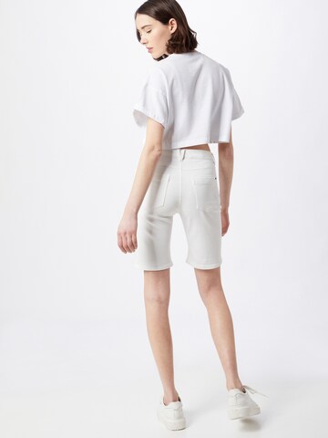 ESPRIT Skinny Shorts in Weiß